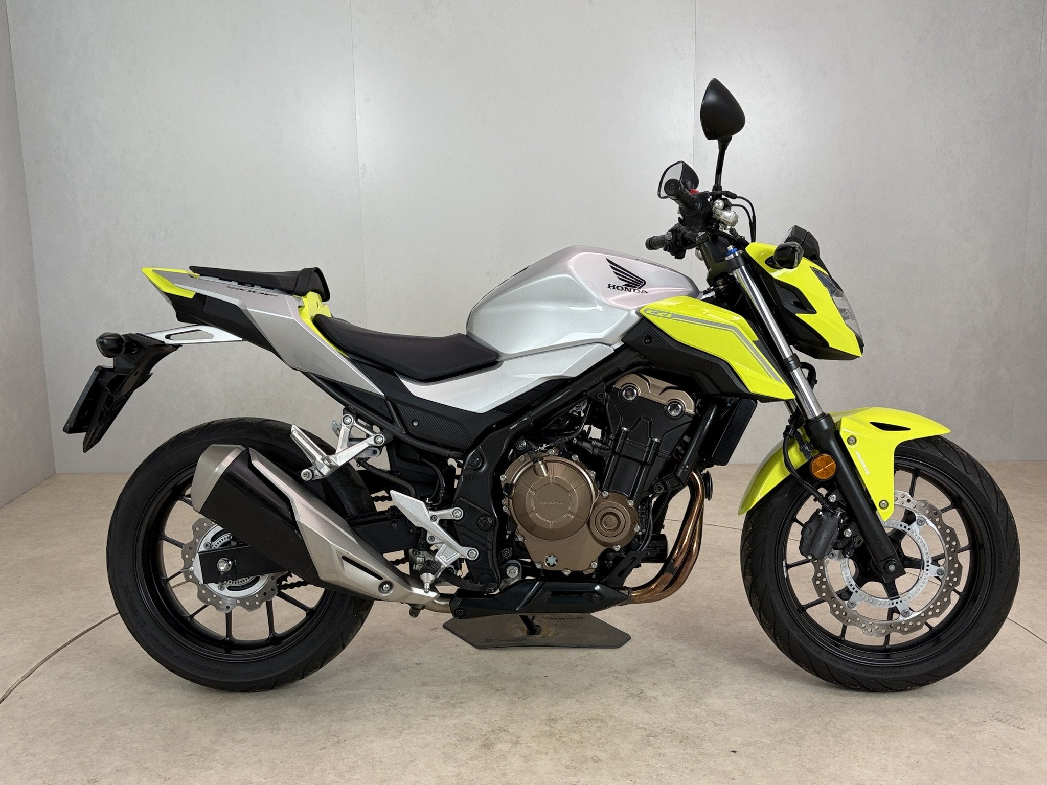 Honda CB 500 F ABS (bj 2018), Cco@honda-eu.com, Stroombaan 4
1181 VX  Amstelveen, Honda Motor Europe Ltd, Bedrijf