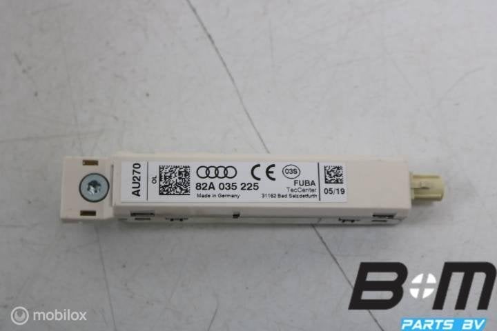 Antenneversterker links boven Audi A1 GB 82A035225, Auto diversen, Autoradio's, Gebruikt