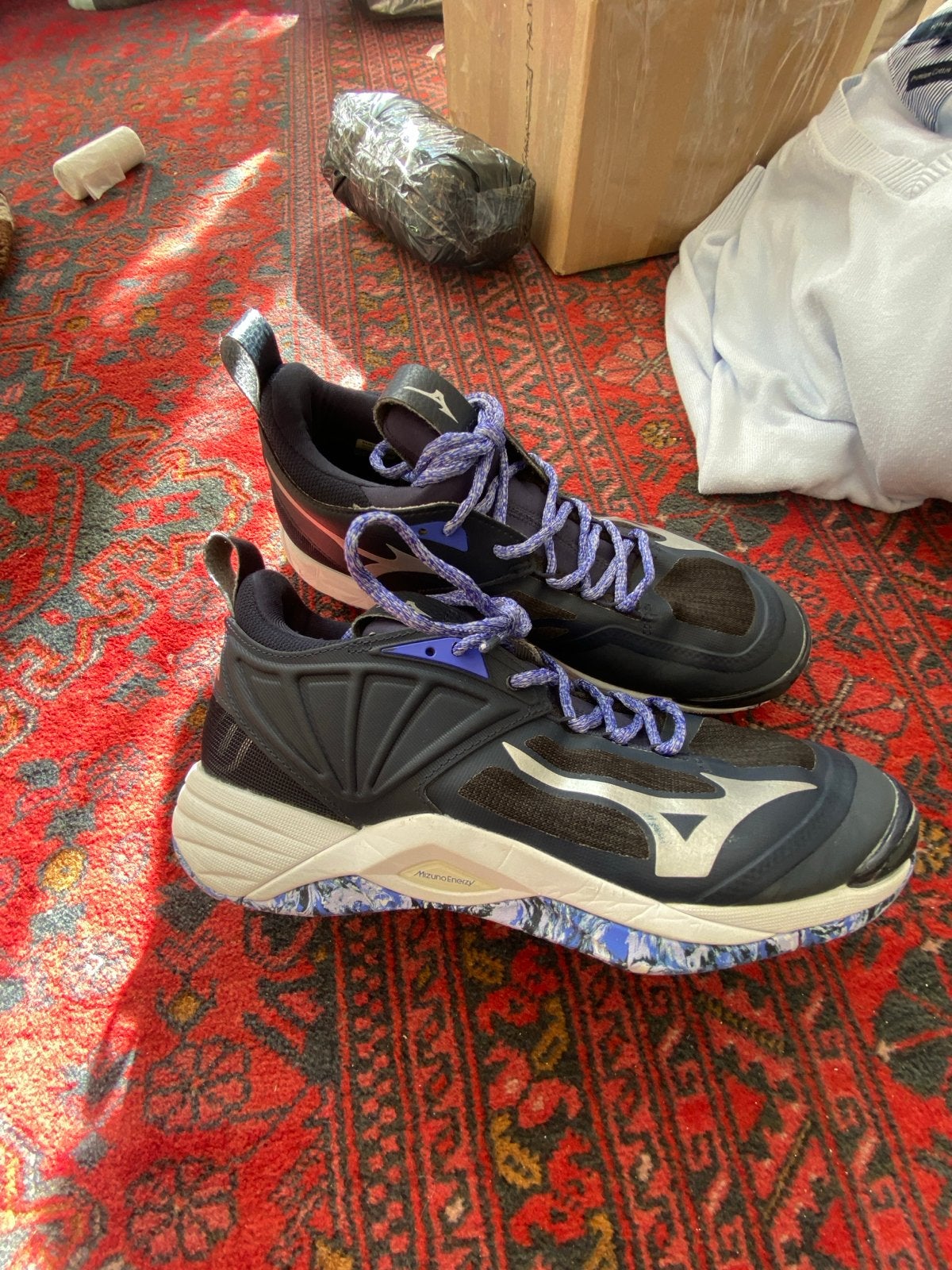 Mizuno Wave Momentum 2 Sportschoenen - Maat 41, Ophalen of Verzenden, Zo goed als nieuw, Blauw, Sportschoenen