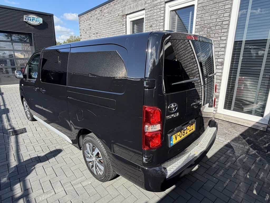 Toyota ProAce Worker 2.0 D-4D Crea.L Dubbel Cabine| 6-BAK| 2, Gebruikt, Euro 6, 4 cilinders, Zwart