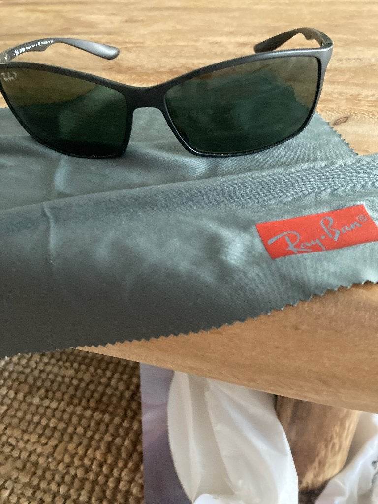 RayBan zonnebril, Gebruikt, Zonnebril, Zwart, Ophalen of Verzenden