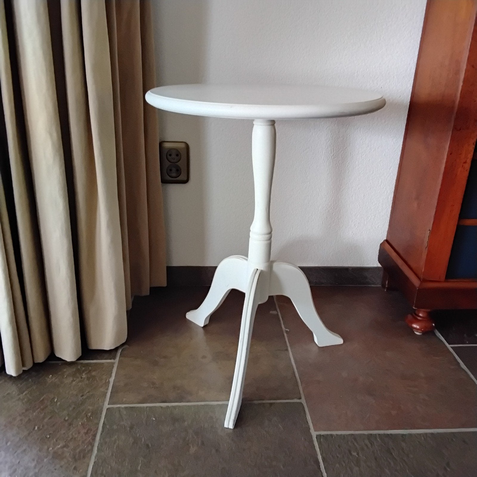 Houten bjzettafel wit, hoogte 62 cm, doorsnee 45 cm, Ophalen of Verzenden