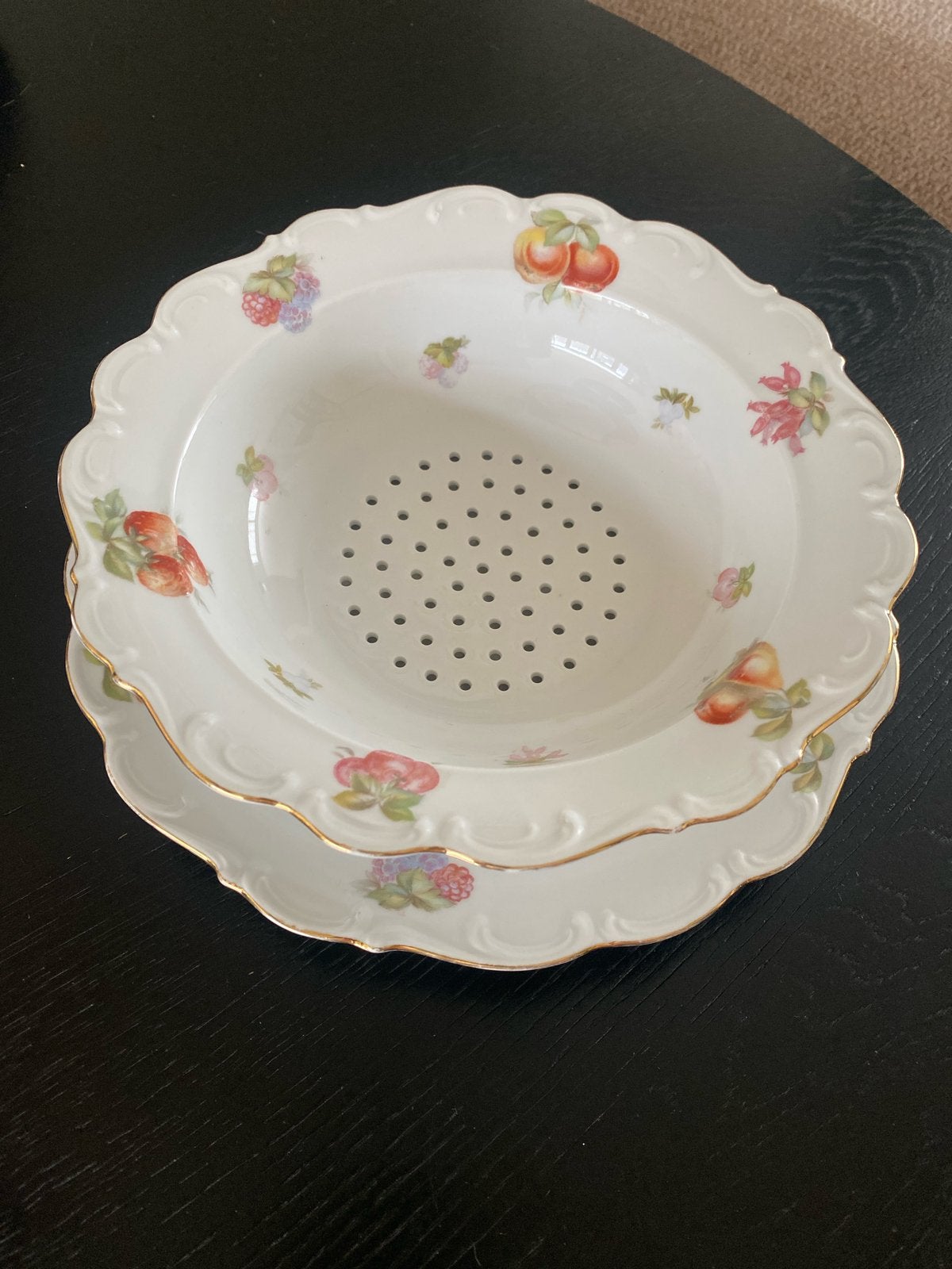 Porselein slavergiet van Schumann Bavaria, Ophalen