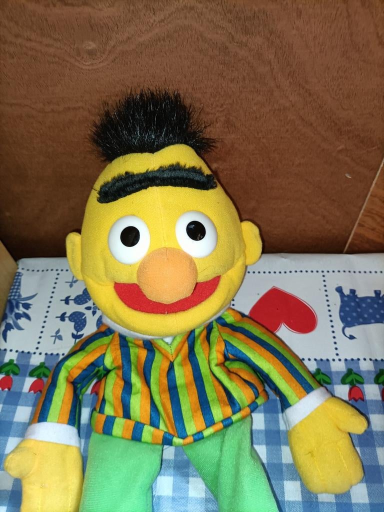 Bert handpop Sesamstraat van Bert en Ernie 40 cm groot, Ophalen of Verzenden, Zo goed als nieuw, Overige typen