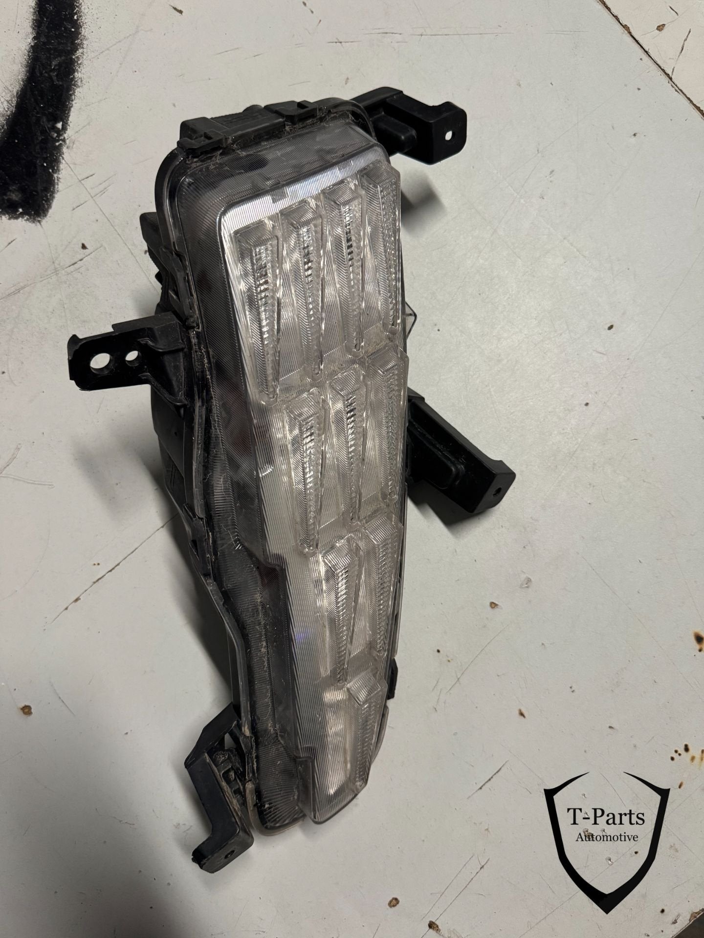 hyundai i30 rechts dagrijverlichting 92208g4600