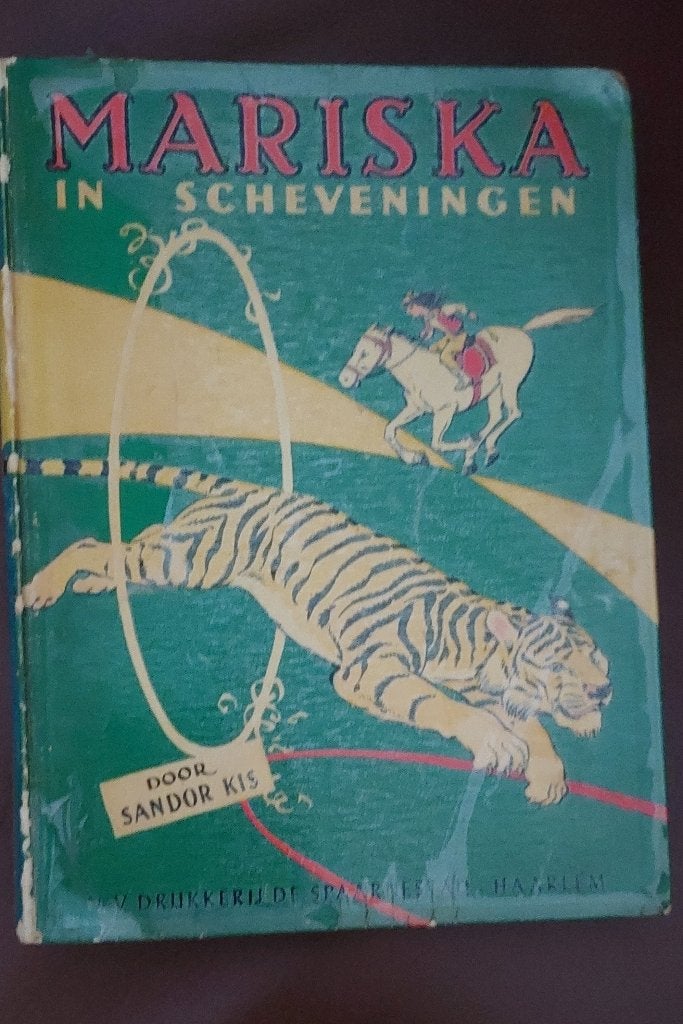 Mariska in Scheveningen, Gelezen, Sandor kis, Ophalen of Verzenden, Fictie