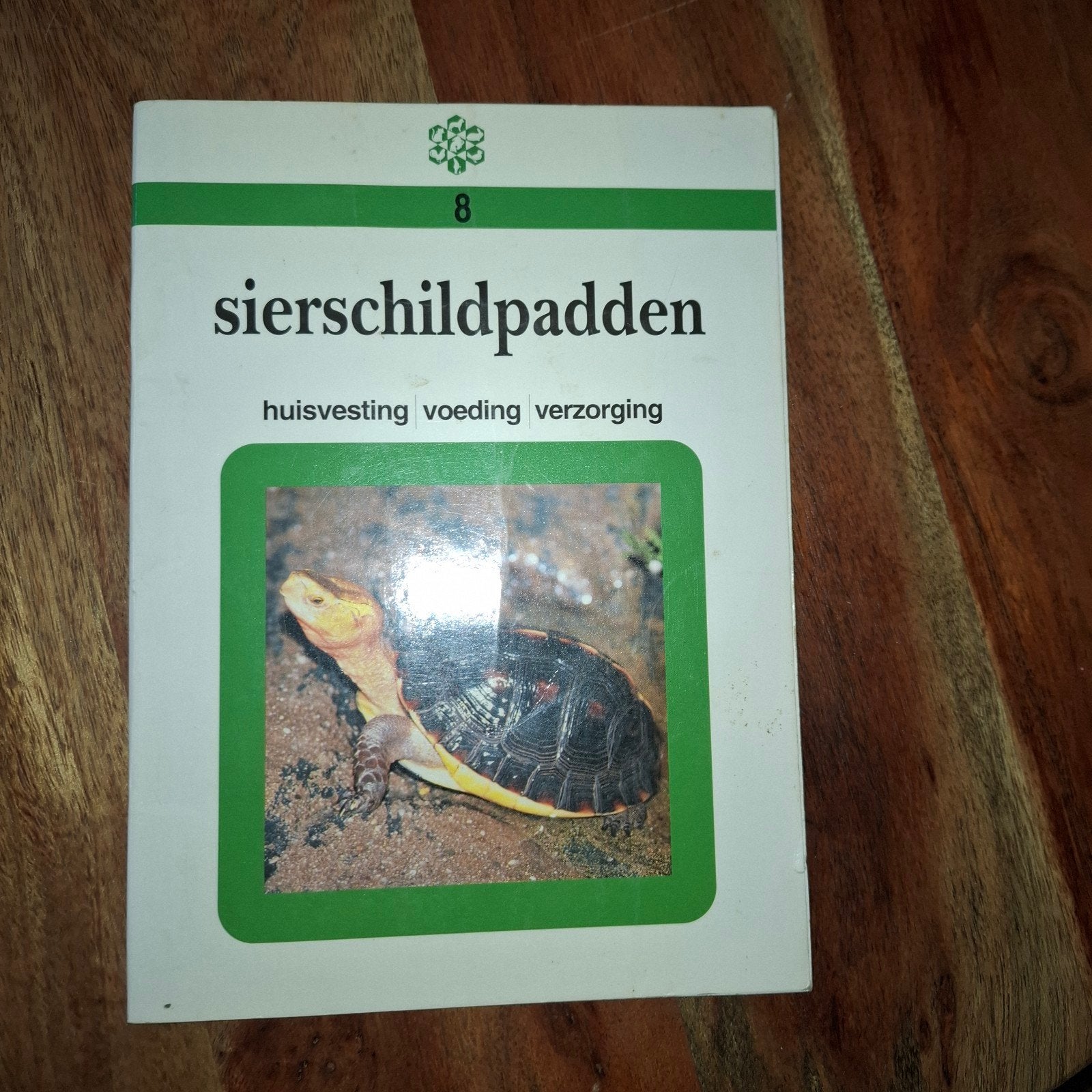Sierschildpadden: Huisvesting, Voeding, Verzorging Boek, Ophalen of Verzenden, Gelezen, Reptielen of Amfibieën, Onbekend