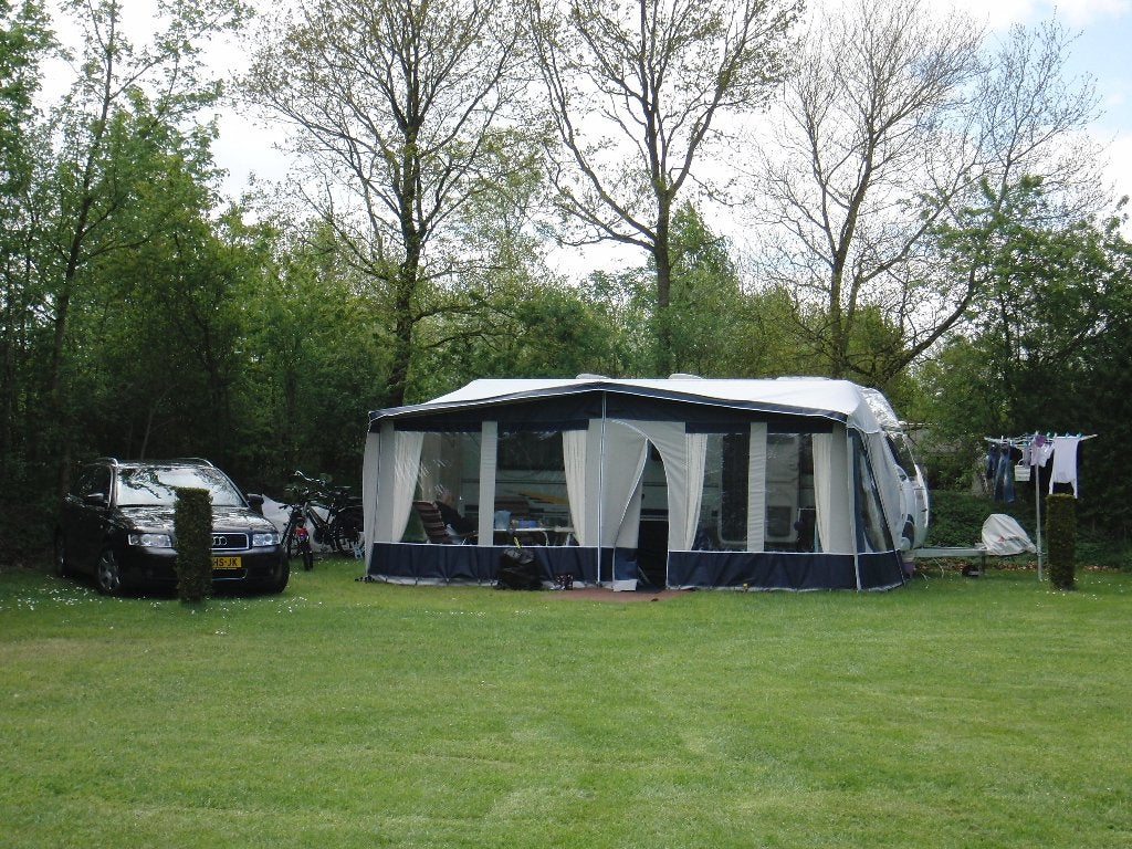 Te koop caravan voortent, Ophalen, Zo goed als nieuw