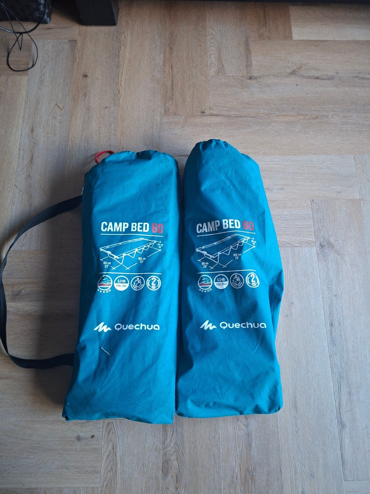 Camping bed Quechua, Caravans en Kamperen, Ophalen, Zo goed als nieuw