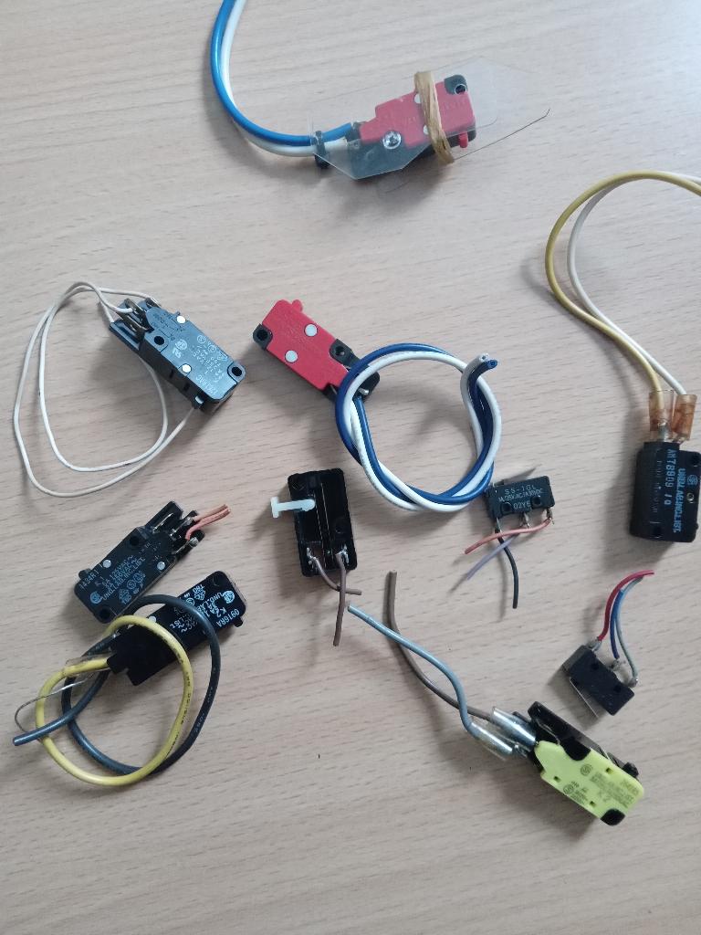 Pioneer , Akai , CEC ,Sansui.. microschakelaars, Audio, Tv en Foto, Platenspelers, Verzenden, Zo goed als nieuw, Platenspeler-onderdeel