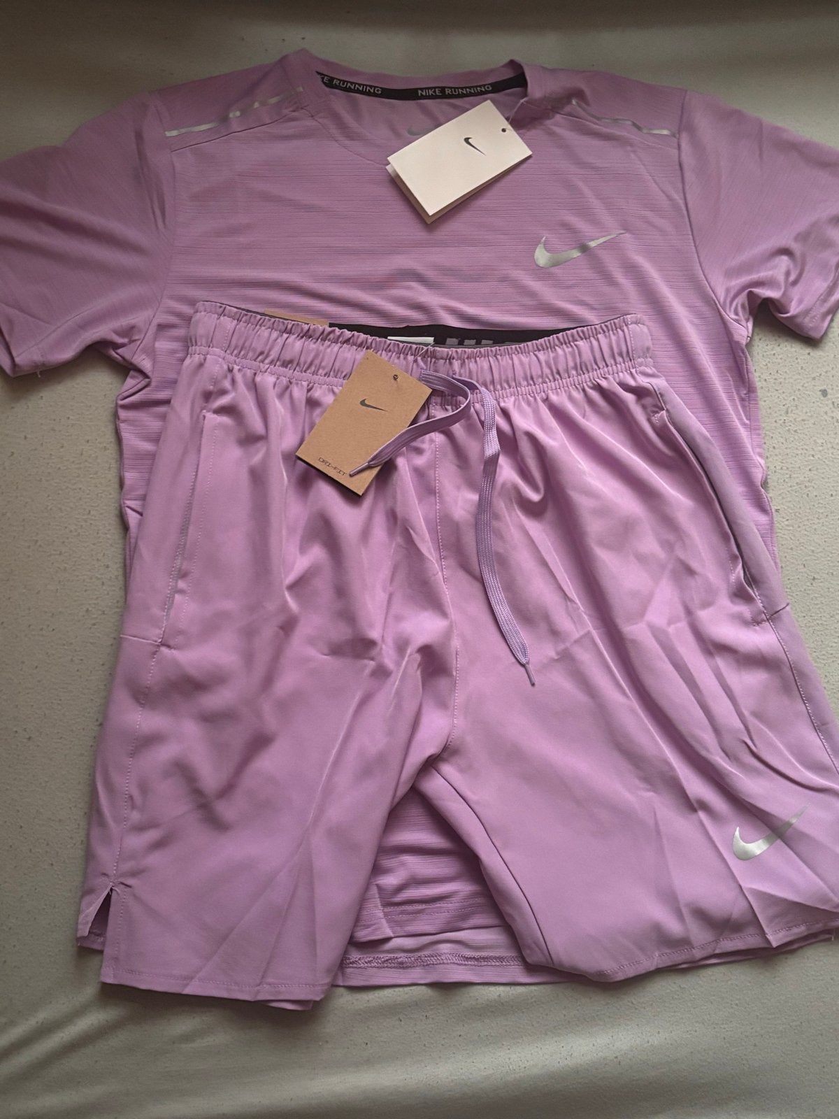 Nike Miler Paars Maat M, Maat 48/50 (M), Paars, Nieuw, Ophalen of Verzenden