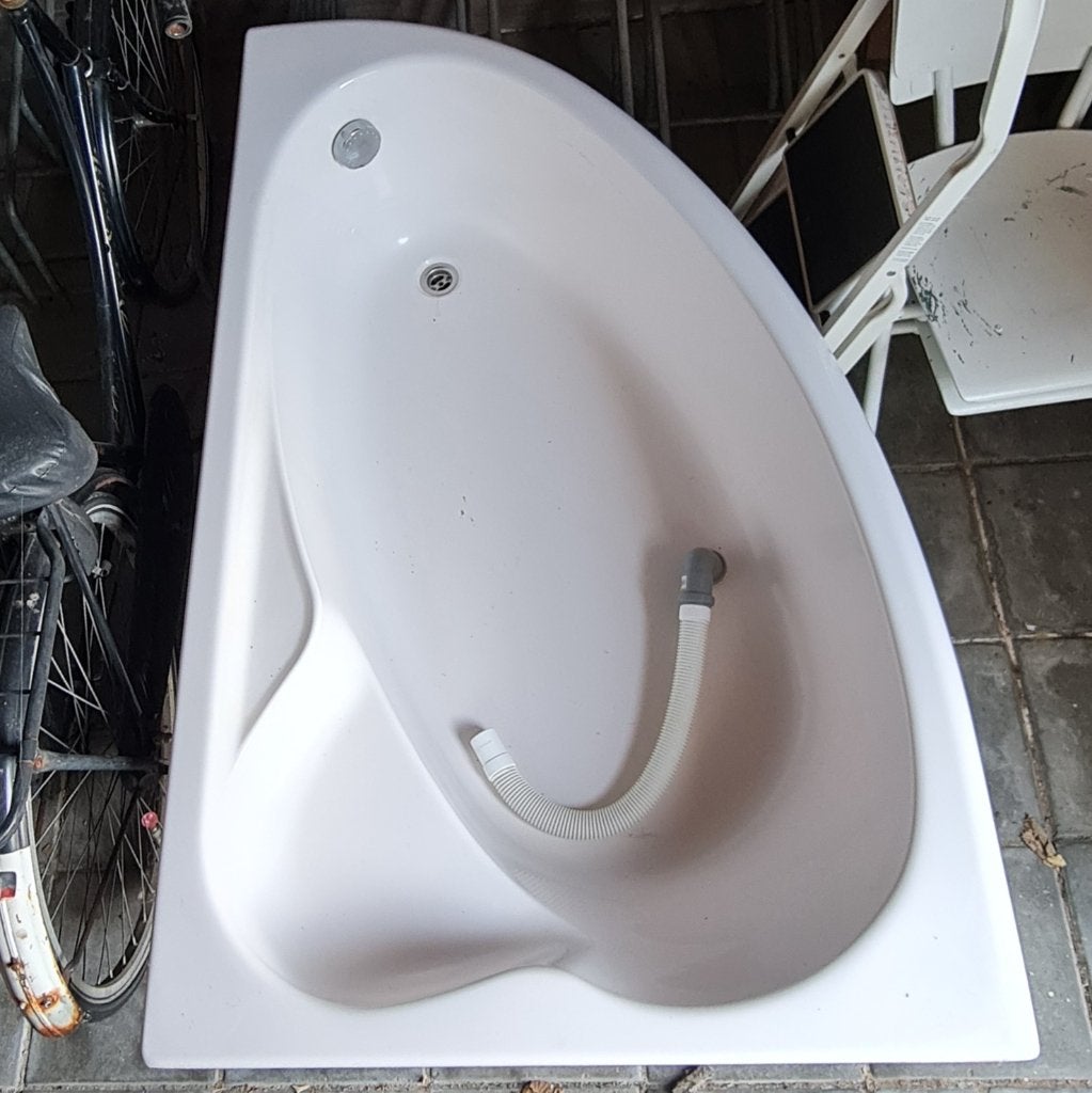 Wit bad met zitgedeelte 150 cm, Ophalen, Gebruikt, Bad