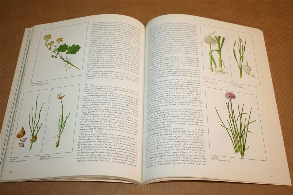 Boek over Kruiden - Time-Life plantenencyclopedie, Ophalen of Verzenden, Gelezen, Bloemen, Planten en Bomen