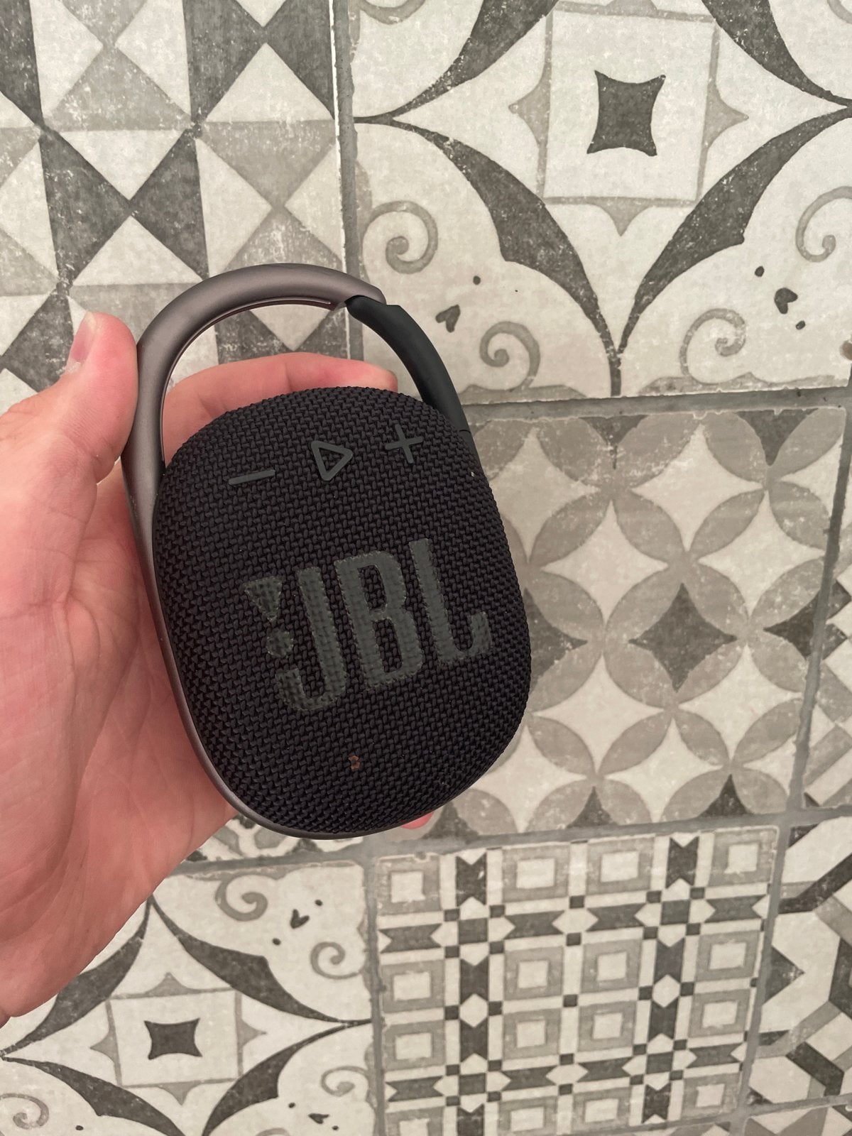 JBL Clip 4 Draagbare Bluetooth Speaker Zwart, JBL, Ophalen of Verzenden, Zo goed als nieuw, Draagbare speaker