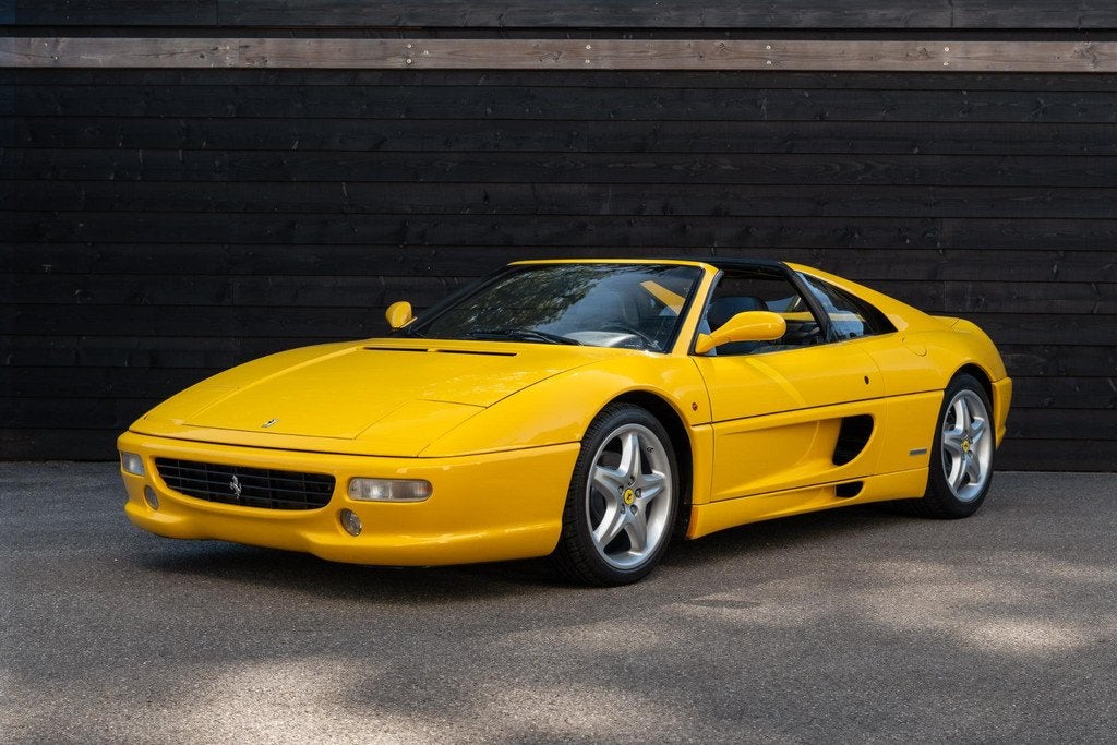 Ferrari F355 GTS - Duitse auto - Topstaat!, Auto's, Ferrari, Lichtmetalen velgen, Gebruikt, Cabriolet, 1435 kg