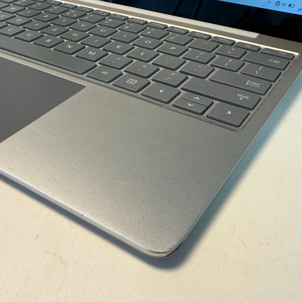 Microsoft Surface Laptop Go 2 Laptop | 128GB | 8GB, Microsoft, Zo goed als nieuw, Support@microsoft.com, Microsoft Corporation
One Microsoft Way
Redmond, WA 98052-6399
USA