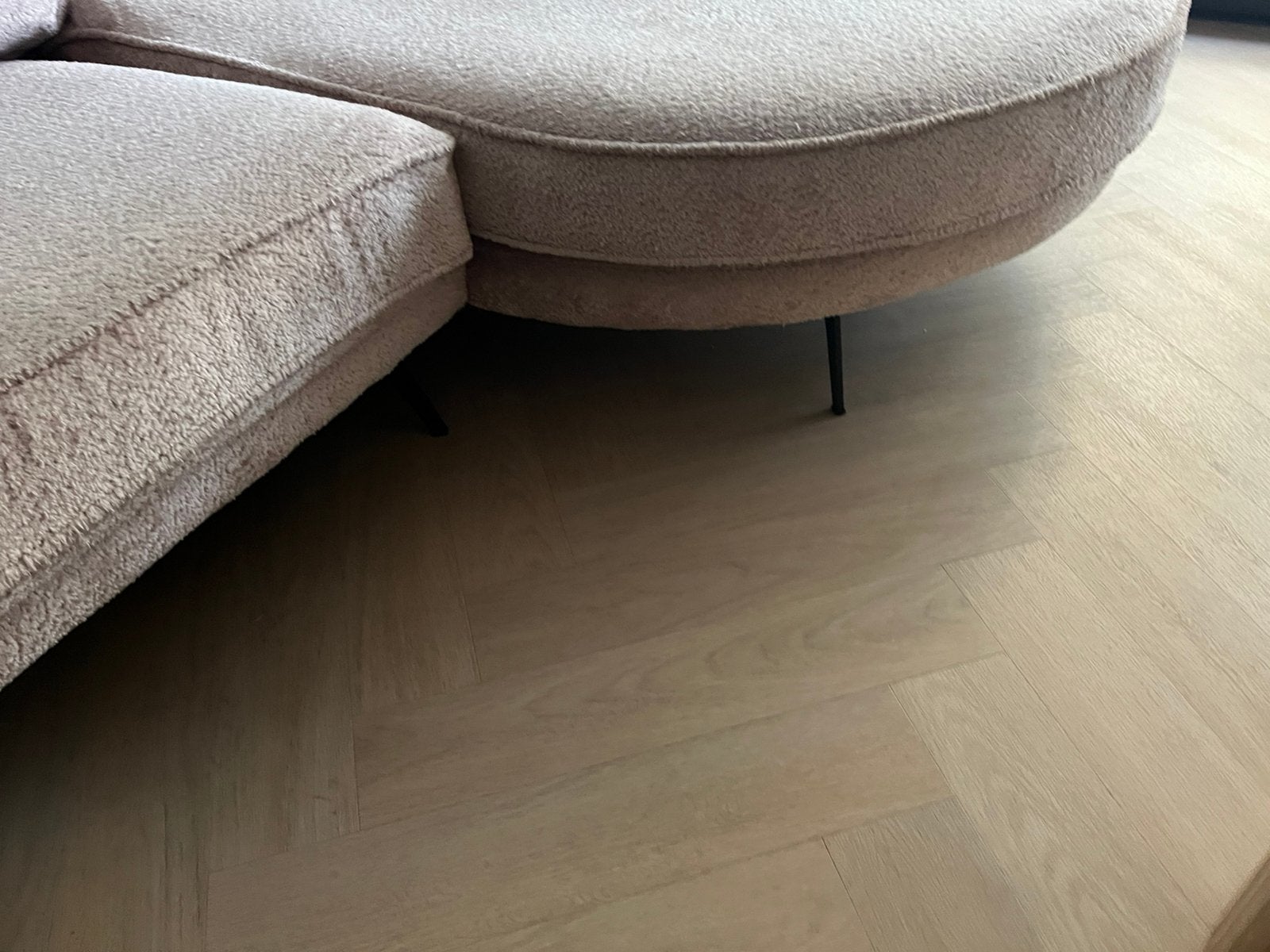 Bank licht rose, Huis en Inrichting, Banken | Bankstellen, Ophalen, 250 tot 300 cm, Gebruikt, Hoekbank