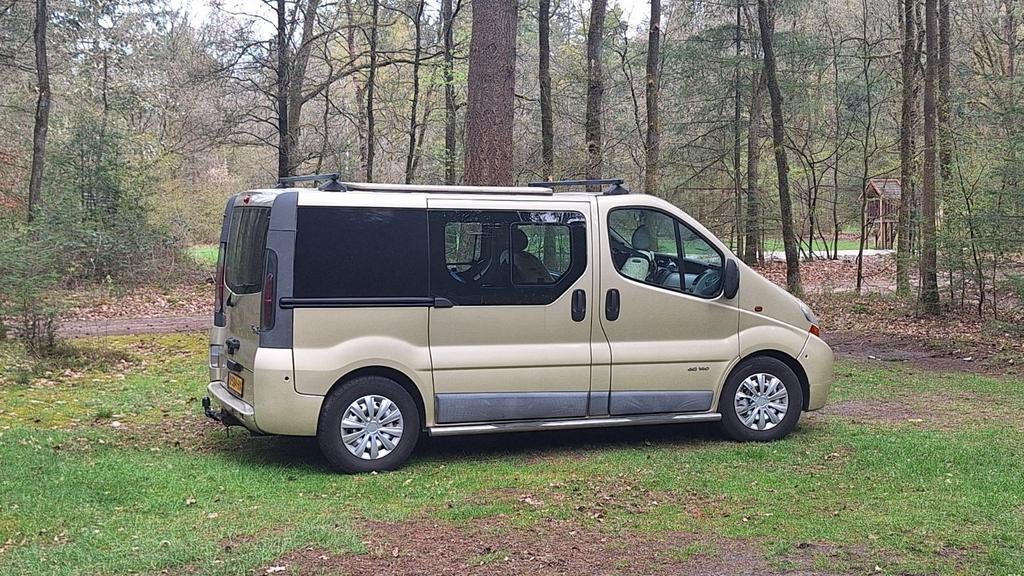 Renault Trafic buscamper, Caravans en Kamperen, Overige merken, Buscamper of Camperbus, Tot en met 2, Particulier