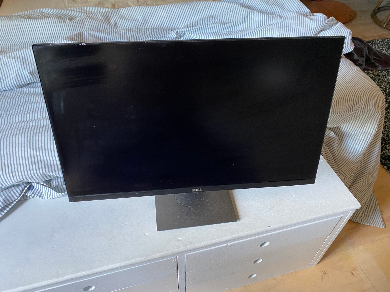 Dell monitor, Computers en Software, Monitoren, Draaibaar, HDMI, IPS, Ophalen of Verzenden