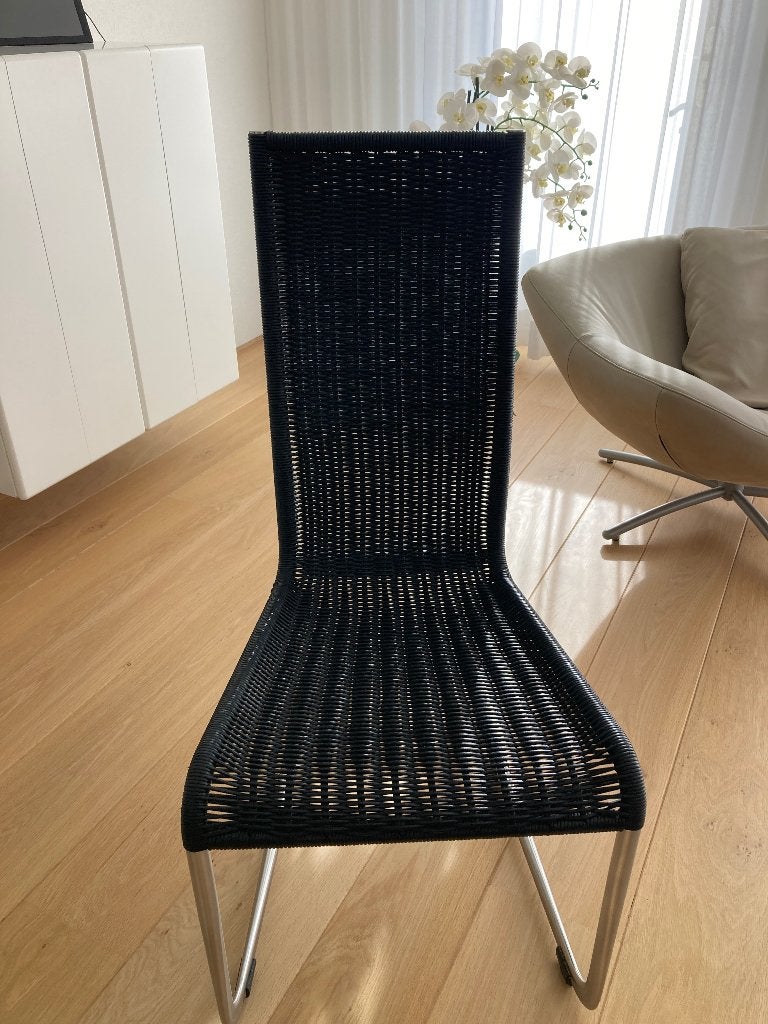 Tecta eetkamerstoelen type B-25(hoge rugleuning), Ophalen, Zwart, Vier, Tijdloos
