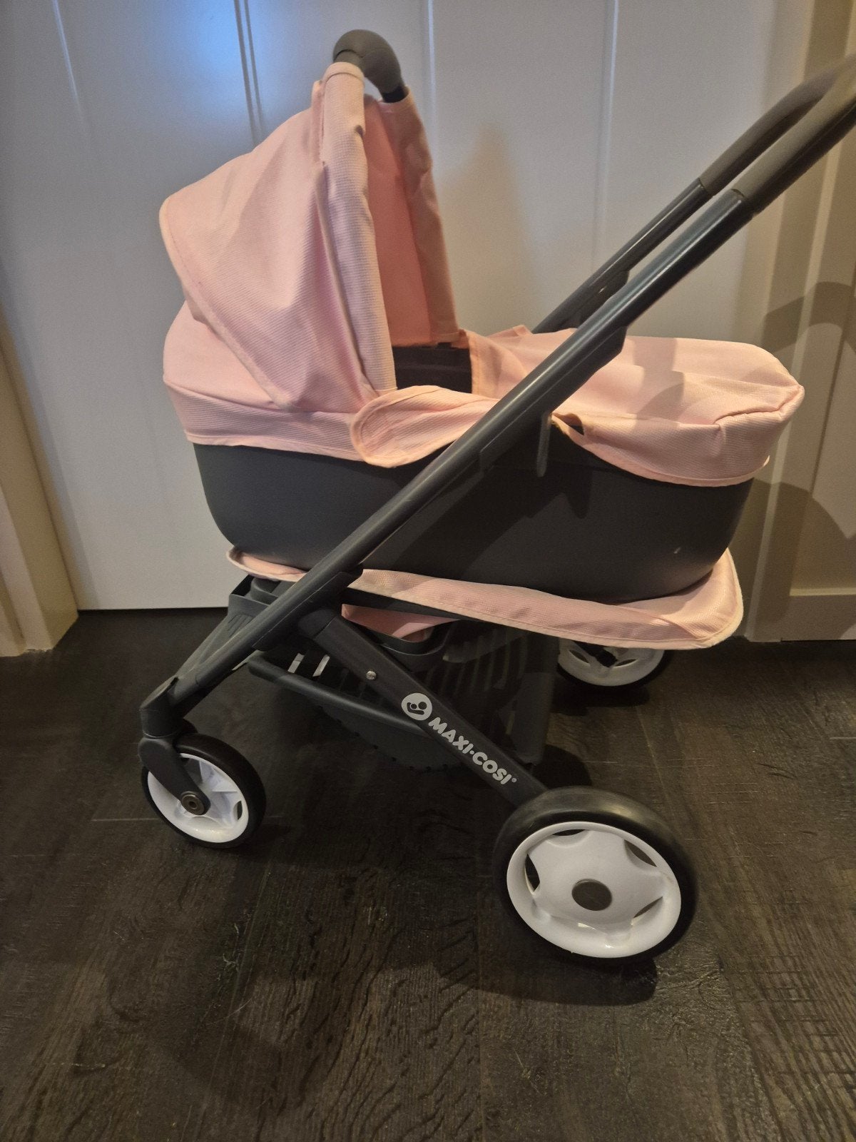 Maxi-Cosi poppenwagen roze - Zo goed als nieuw, Kinderen en Baby's, Ophalen, Zo goed als nieuw, Babypop