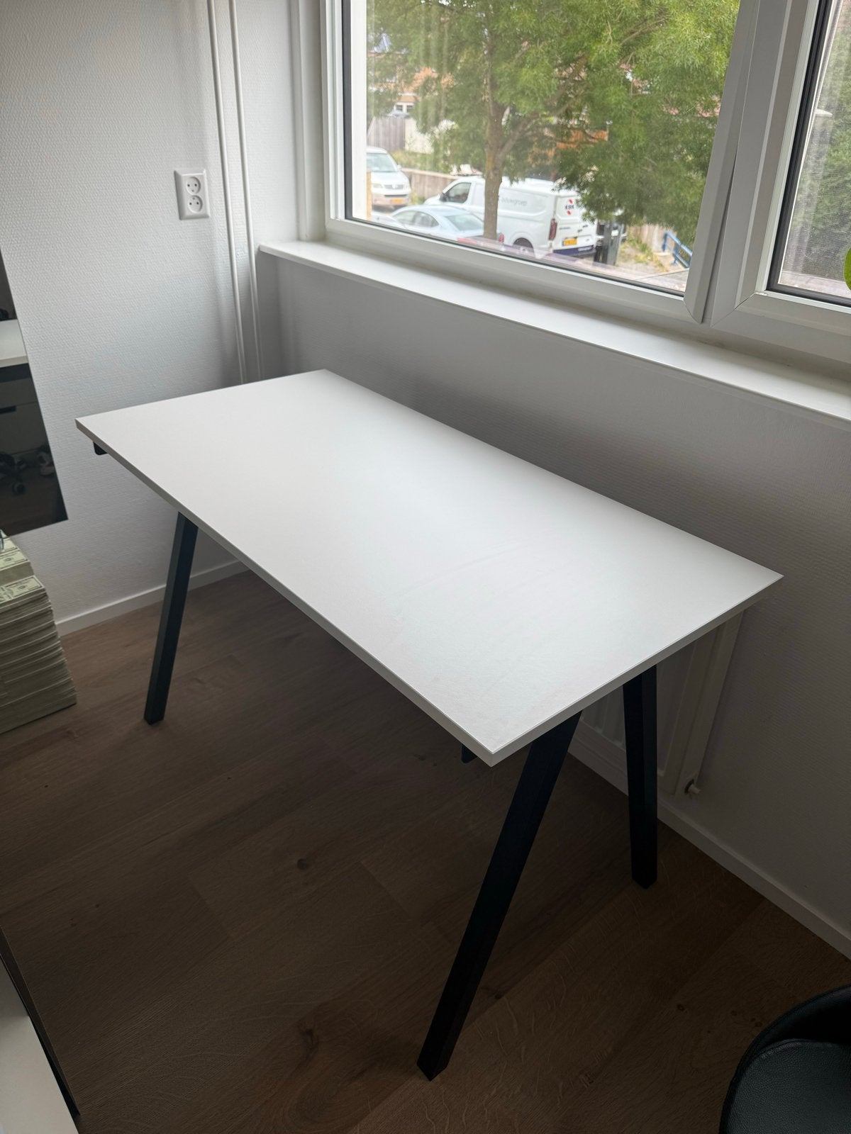 IKEA TROTTEN Bureau Wit/Antraciet 120x70 cm, Ophalen, Opbergruimte, Spaanplaat of MDF, Zo goed als nieuw