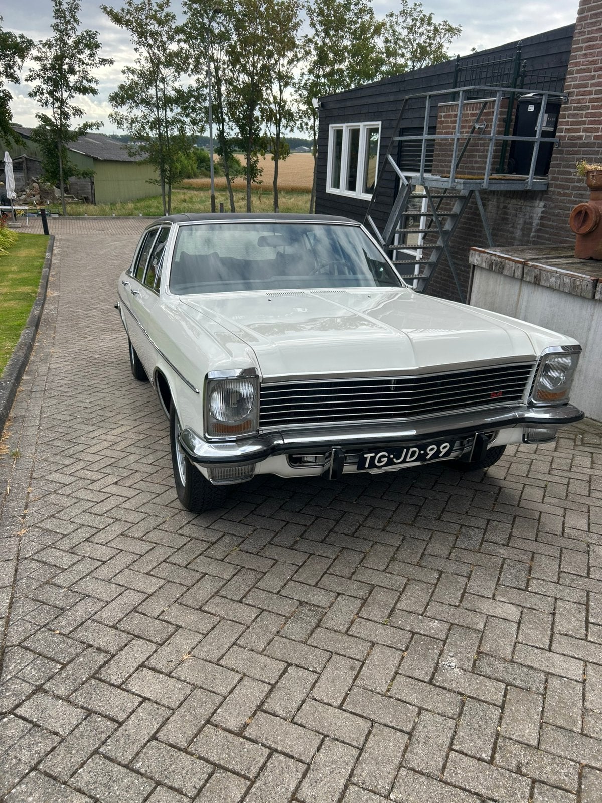Opel Diplomat 5.4 V8, Particulier, Te koop