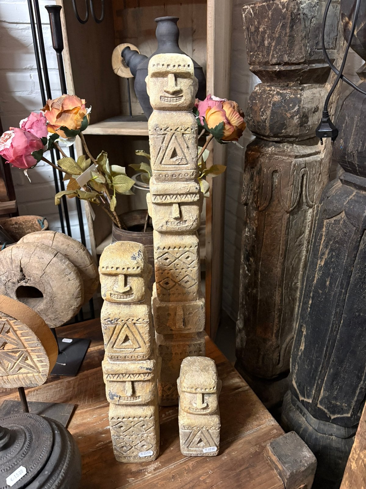 3 stoere primitieven - beelden, Overige materialen, T, Nieuw, Ophalen of Verzenden