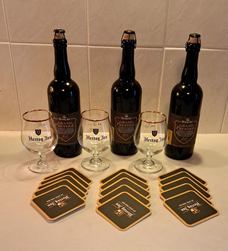 Hertog jan Grand prestige 2016 + 2018., Ophalen of Verzenden, Nieuw, Flesje(s), Hertog Jan