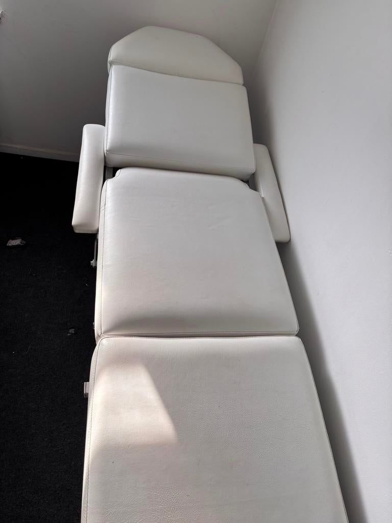Behandelbank, Sport en Fitness, Massageproducten, Ophalen, Gebruikt, Massagetafel