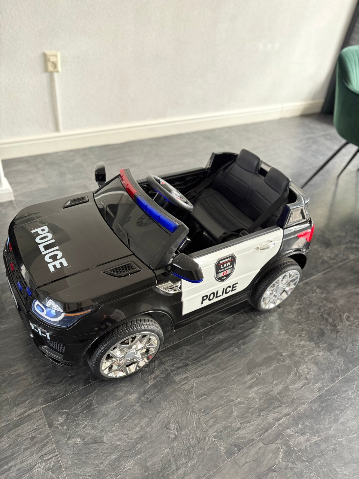 Land Rover-stijl Politieauto, Nieuw