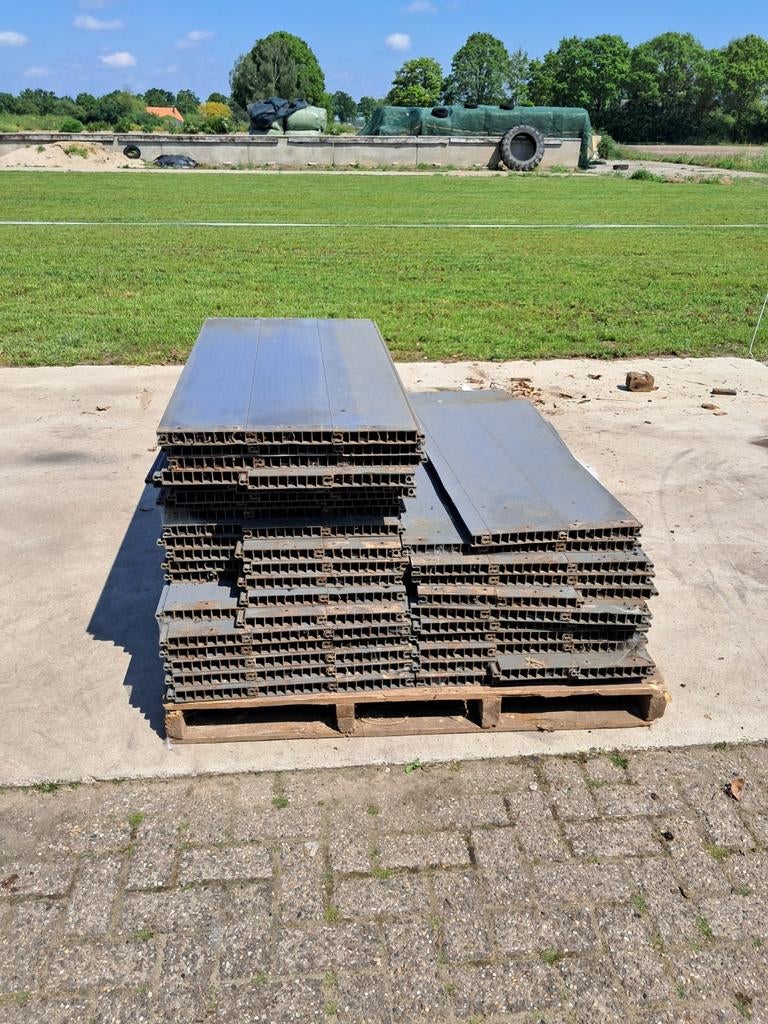 20 x kunstof platen 60x124cm, Ophalen, Gebruikt