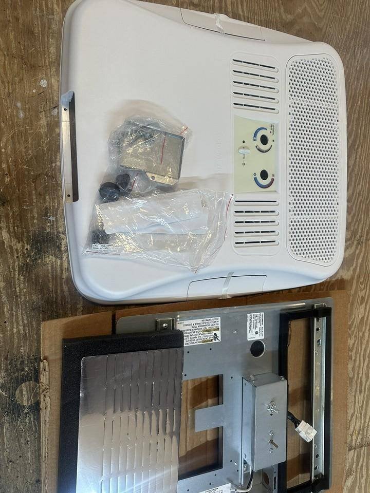 Dometic Air Distribution Box (ADB), Ophalen of Verzenden, Nieuw, Polyester, Dometic