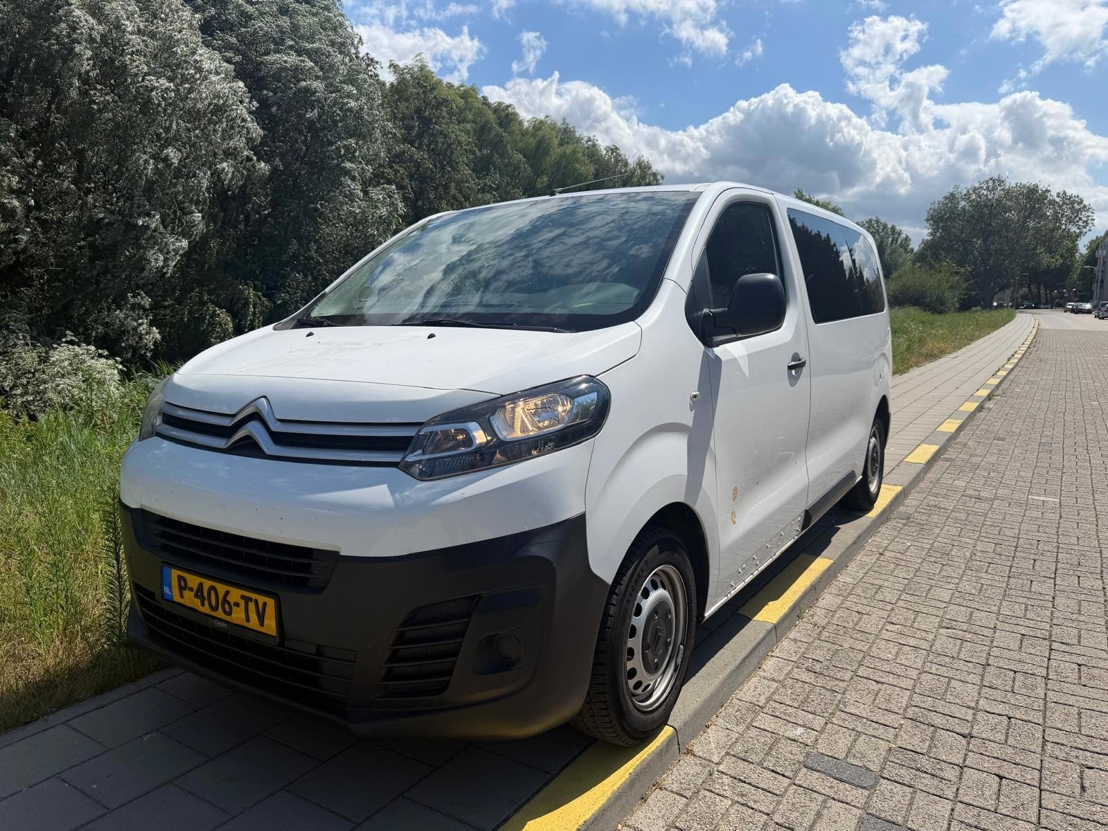 Citroen SpaceTourer 1.6 BlueHDi 95 M Business-9persoons, Auto's, Citroën, Voorwielaandrijving, 1528 kg, LED verlichting, Wit
