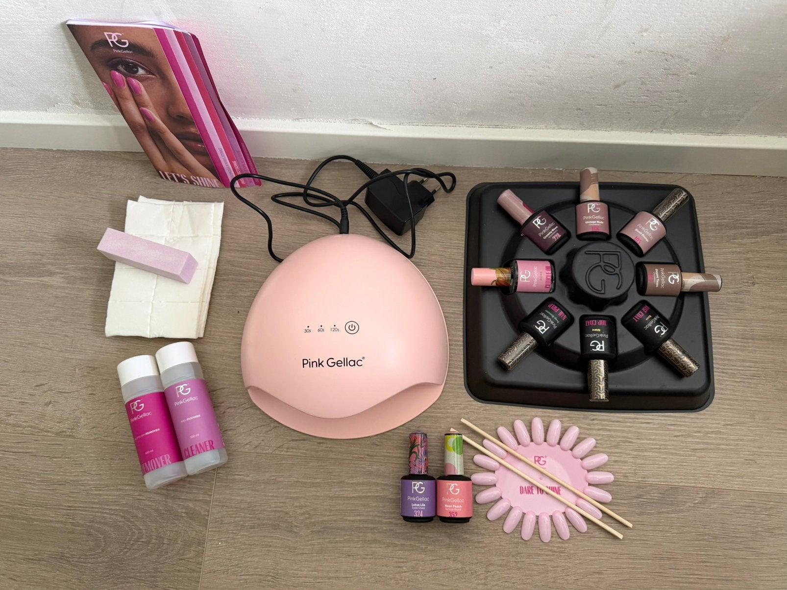 Pink Gellac Startpakket, Sieraden, Tassen en Uiterlijk, Ophalen of Verzenden, Zo goed als nieuw, Handen en Nagels, Make-up