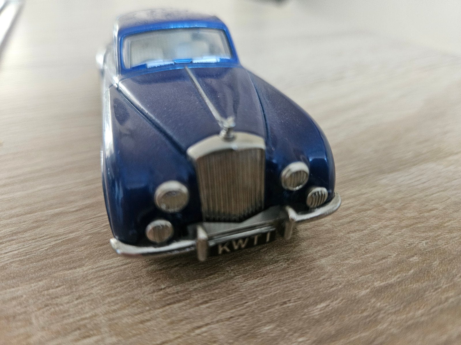Dinky 1955 Bentley R type continental, Ophalen of Verzenden, Zo goed als nieuw, Auto, Matchbox