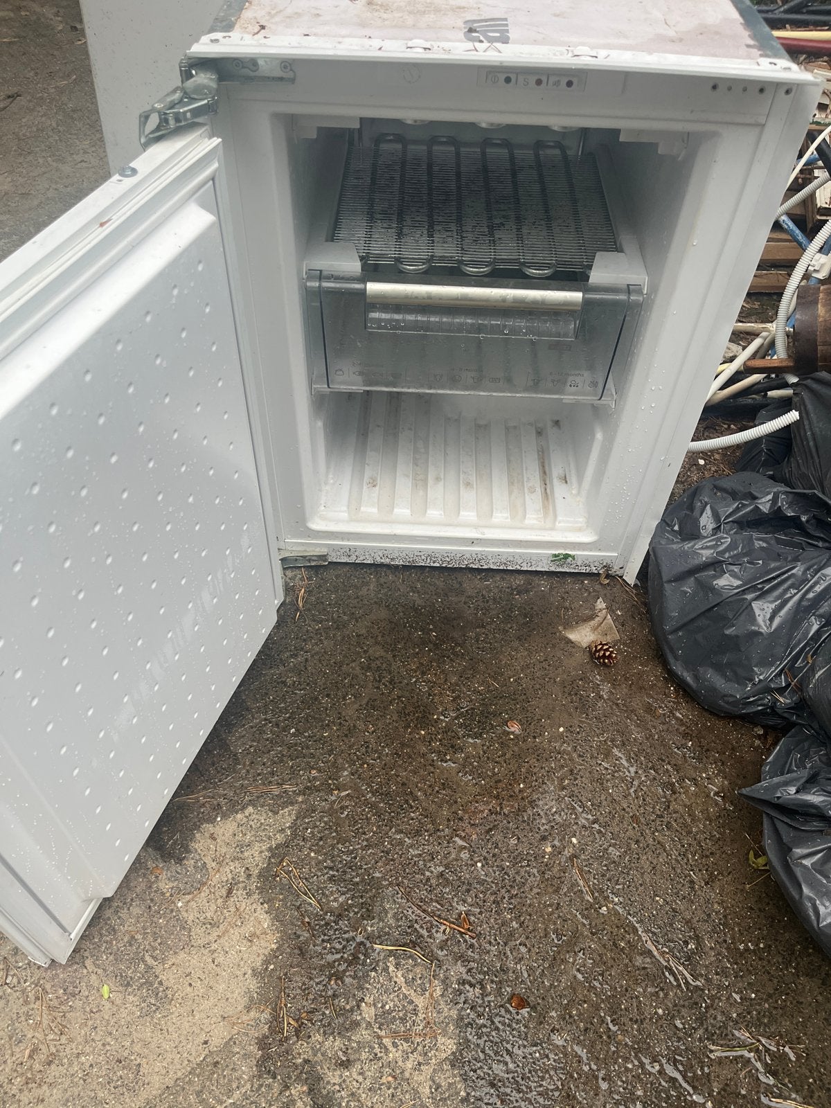Gebruikte Siemens inbouw vriezer - Werkt nog, Ophalen of Verzenden, Gebruikt, Minder dan 45 cm, Minder dan 85 cm