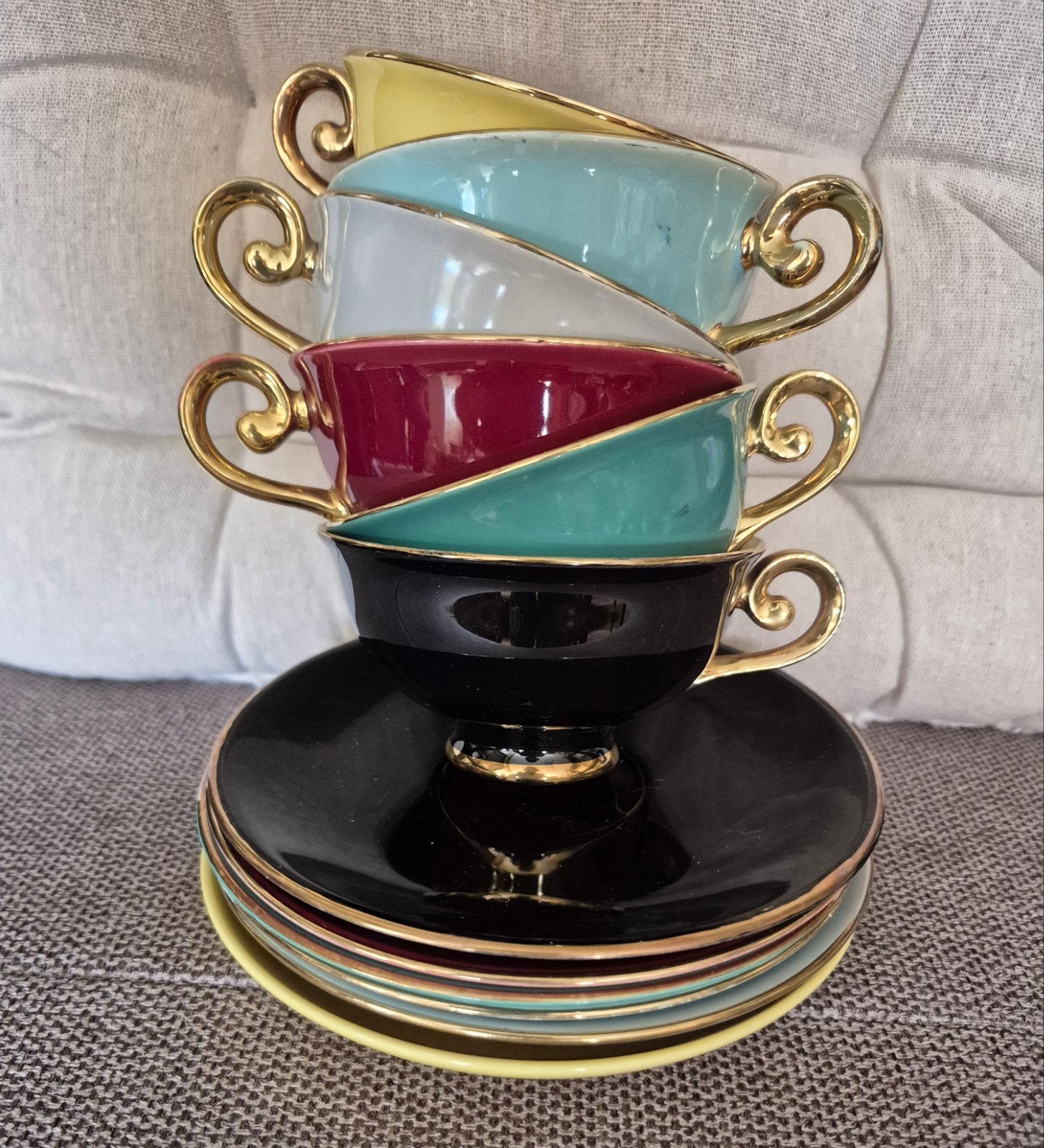 Flora Porcelina Gouda 6 theekop en schotels, vintage '45-'94, Antiek en Kunst, Ophalen of Verzenden
