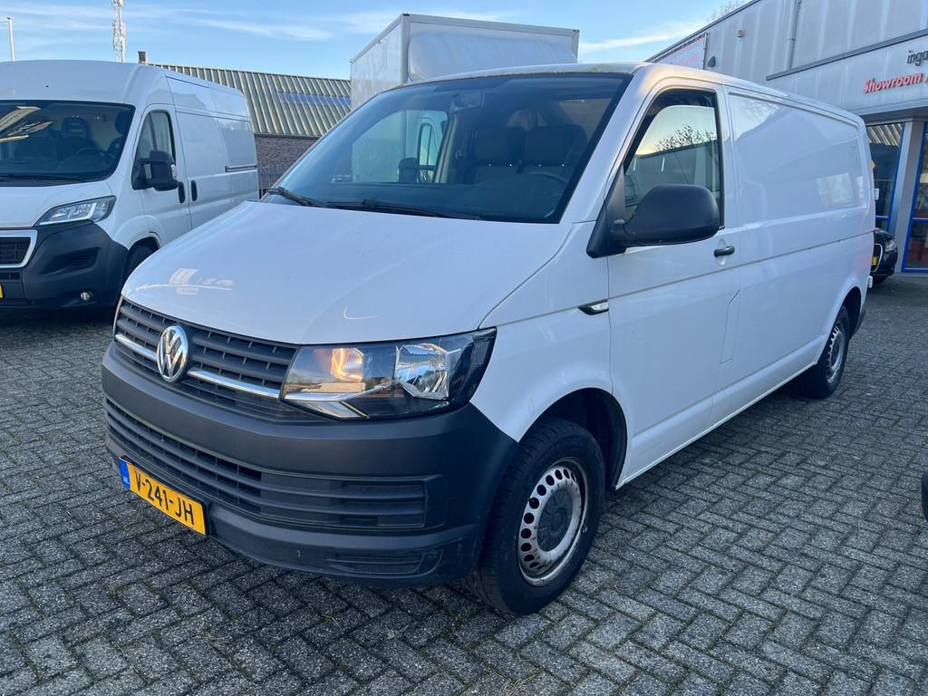 Volkswagen Transporter 2.0 TDI L2H1 Economy BJ 2017, Voorwielaandrijving, Gebruikt, Euro 6, 4 cilinders