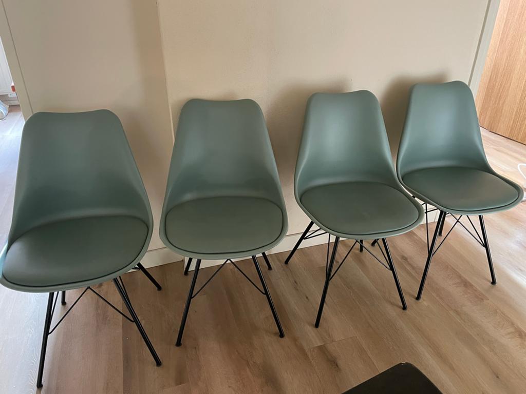 Set van 4 moderne eetkamerstoelen - zeegroen, Huis en Inrichting, Stoelen, Ophalen, Kunststof, Overige kleuren, Zo goed als nieuw