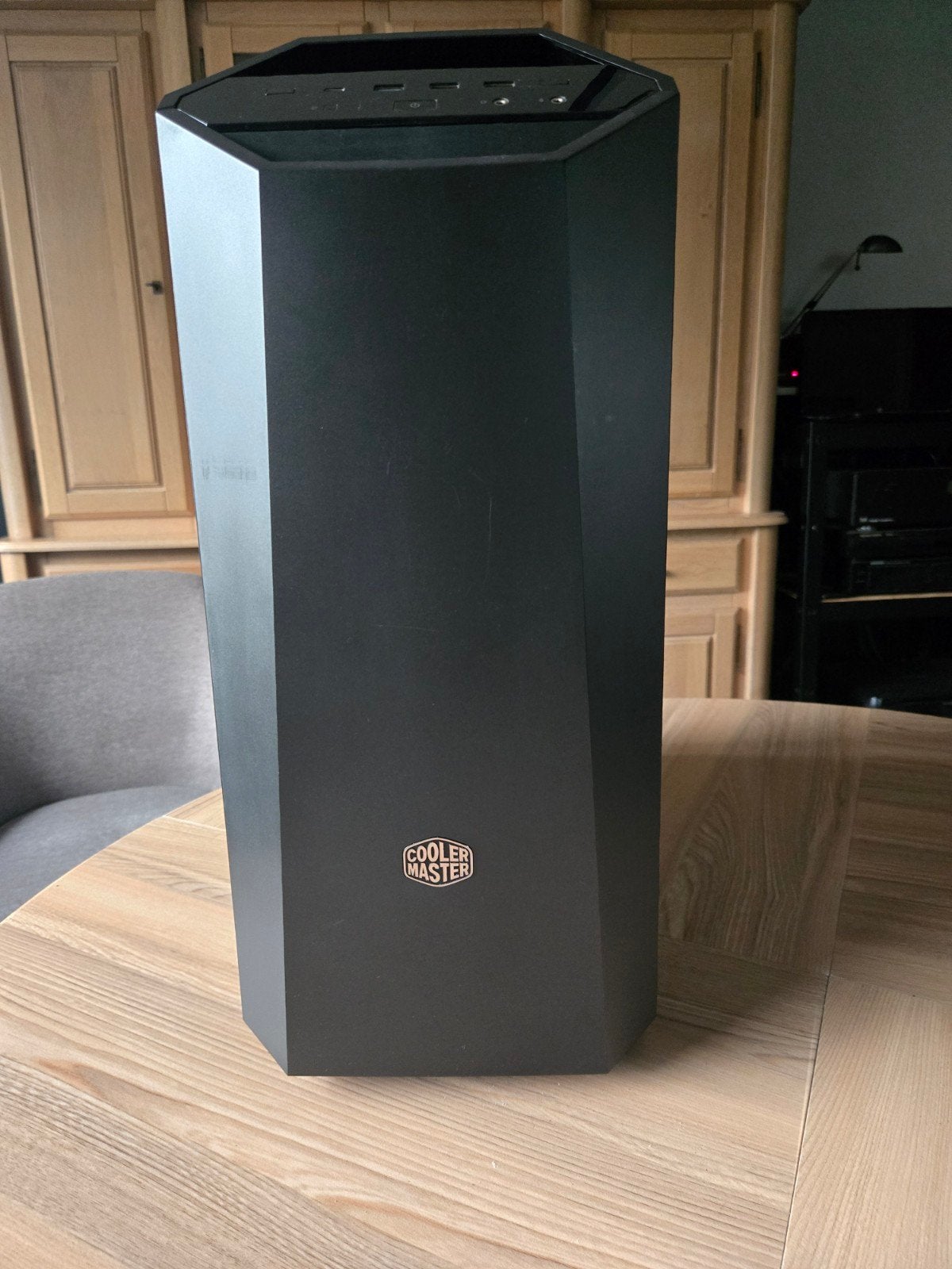 Gaming PC met Intel Core i7-7700K, 16GB RAM, 1TB HDD, Computers en Software, Desktop Pc's, Ophalen, Gebruikt, HDD, Cooler Master