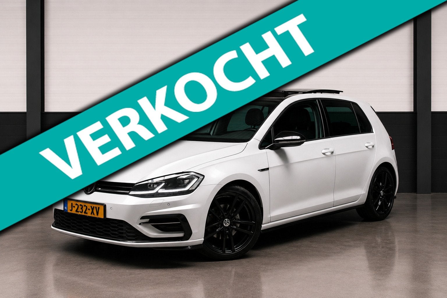 Volkswagen Golf 1.4 TSI Highline R Line Pano LED Virtual Key, 125 pk, Gebruikt, 4 cilinders, Met garantie (alle)