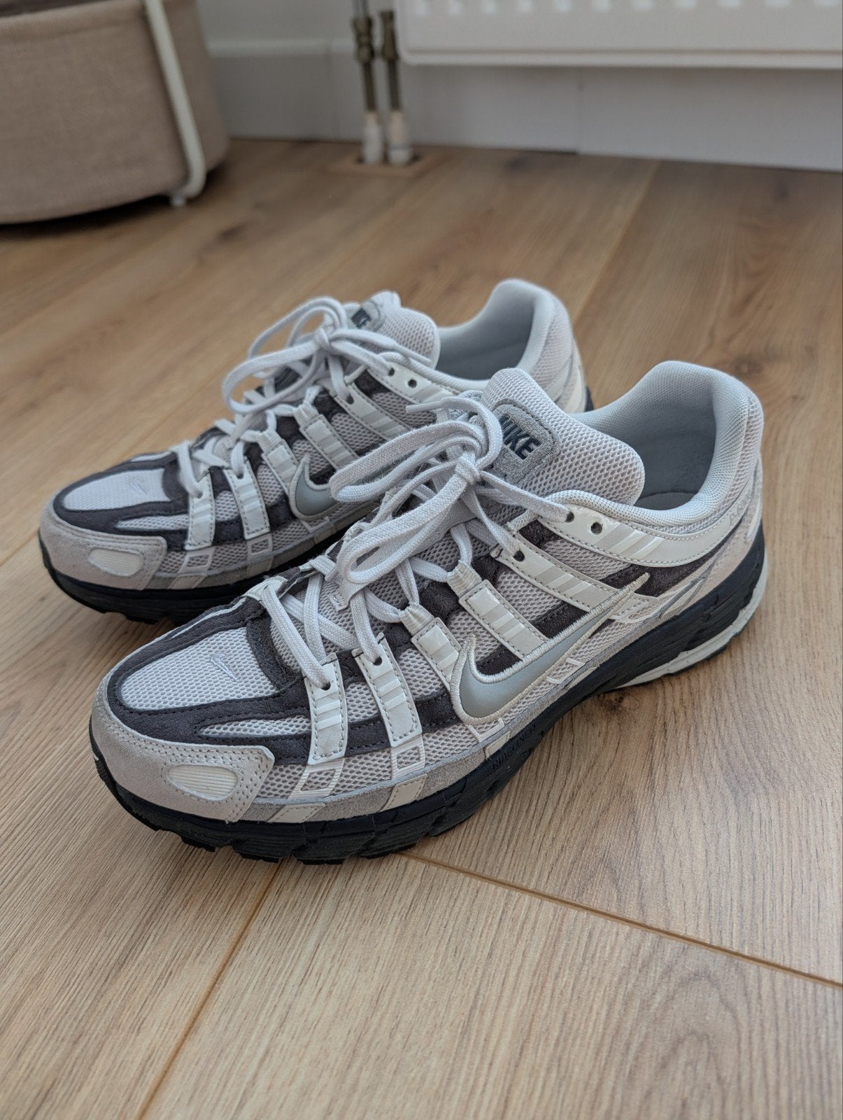Nike P-6000 sneakers - Maat 44, Kleding | Heren, Schoenen, Overige kleuren, Nike, Ophalen of Verzenden, Sneakers of Gympen