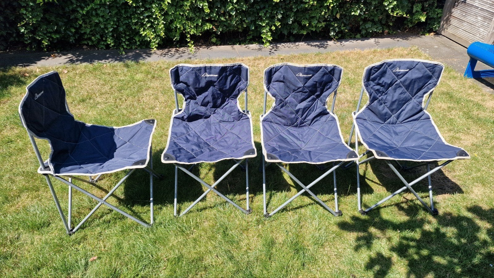 4x Opvouwbare Hypercamp campingstoelen blauw/grijs, Ophalen, Gebruikt, Campingstoel