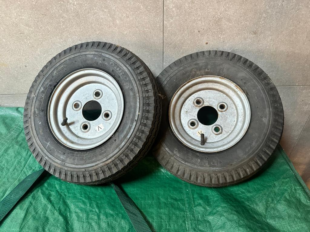 2 banden voor kar,, Auto diversen, Aanhangwagen-onderdelen, Ophalen of Verzenden, Zo goed als nieuw