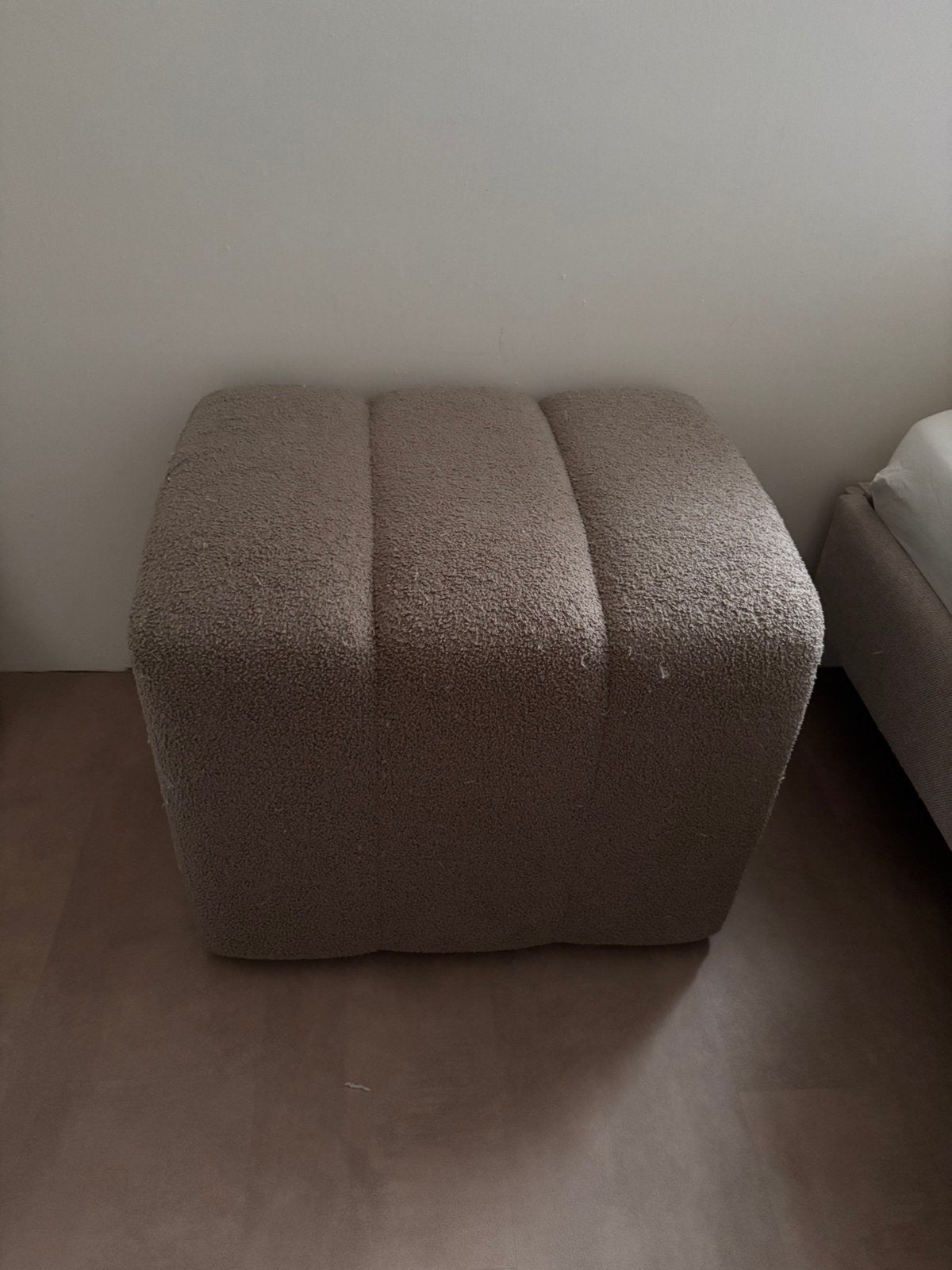 Poef erie karwei, Huis en Inrichting, Ophalen, Zo goed als nieuw, Rond, Minder dan 50 cm