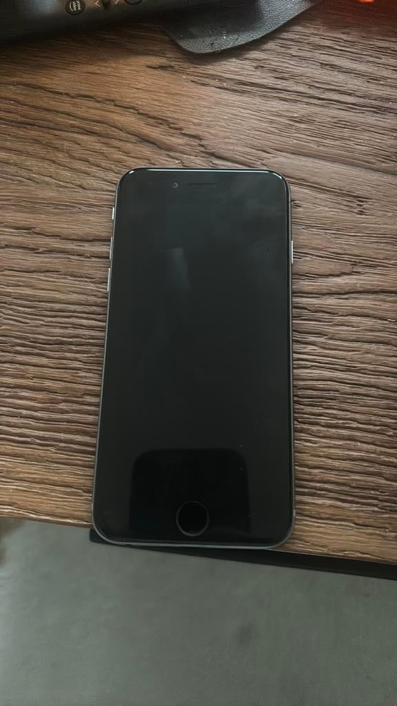 Iphone 6 geen doos., Telecommunicatie, Mobiele telefoons | Apple iPhone, Ophalen of Verzenden, Gebruikt, Zwart, 64 GB