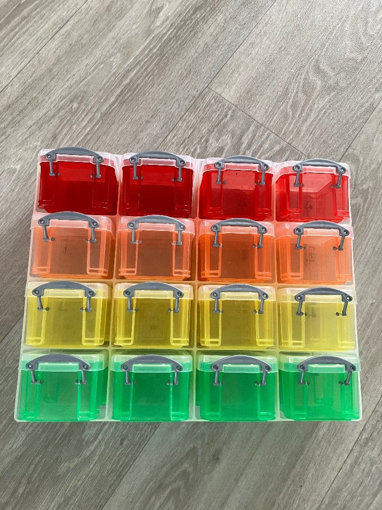 Really useful boxjes mini organizer regenboog, Ophalen of Verzenden, Zo goed als nieuw
