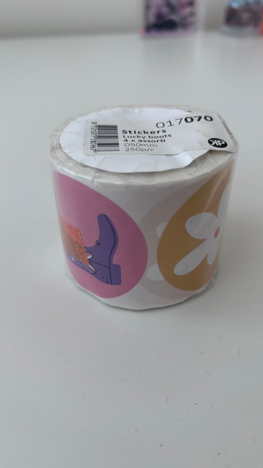 Stickers op rol 250 stuks 4 verschillende soorten, Verzamelen, Ophalen of Verzenden, Nieuw