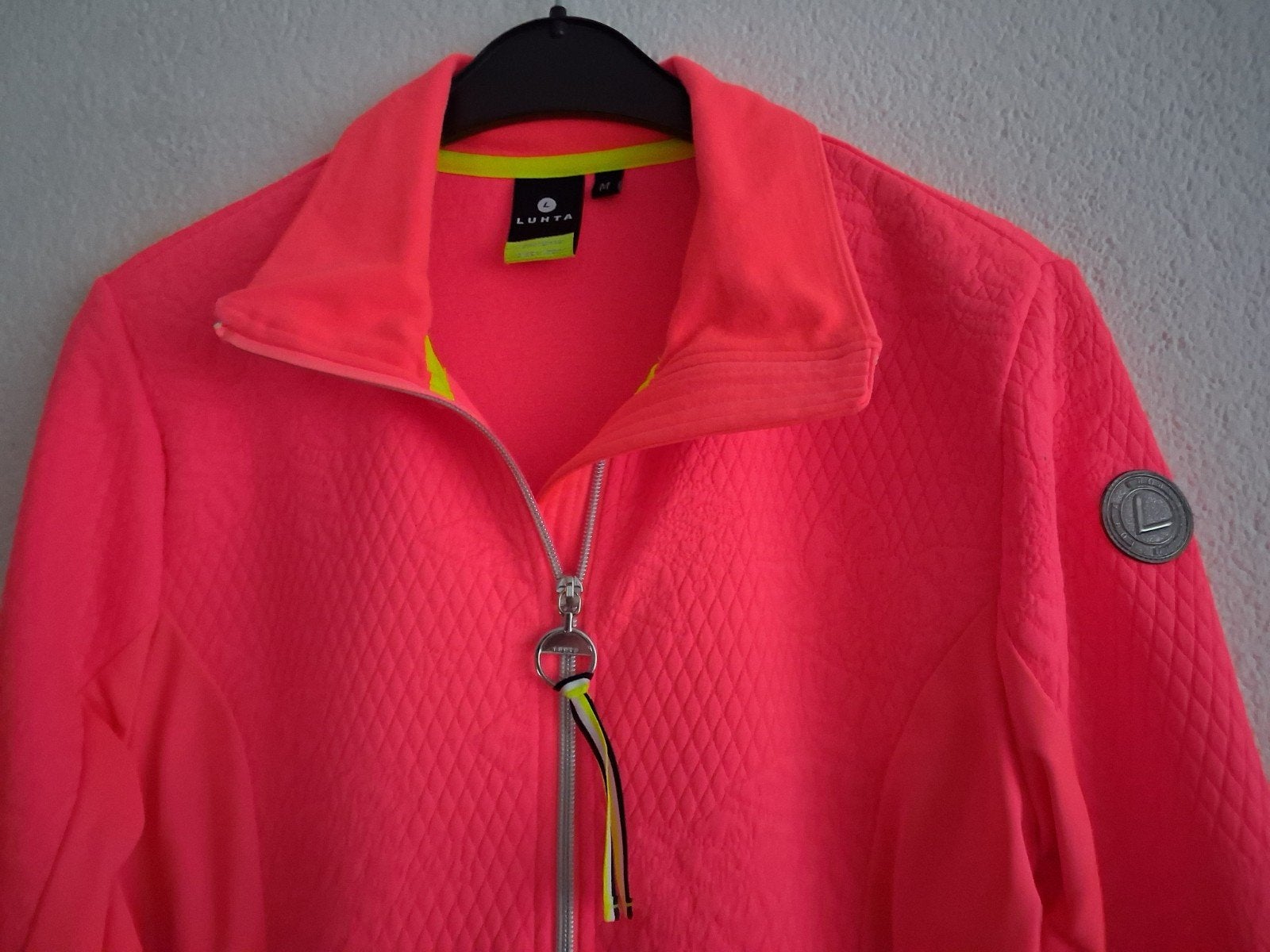 Luhta dames jas neon roze maat M, Maat 38/40 (M), Luhta, Ophalen of Verzenden, Zo goed als nieuw
